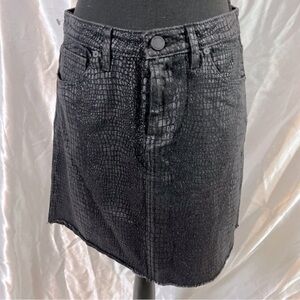 🖤Blank NYC Animal Print Black Mini Skirt 26 in Bold, Edgy & Chic Statement Piece